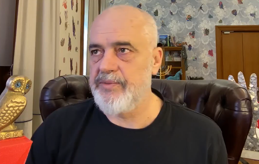 “Po na vjen sherifi, bujrum”- Rama ironizon LaCivitan e Berishës: Turistë që marrin para!
