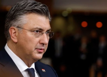 Serbia dëbon 3 shtetas kroatë nga vendi, reagon ashpër kryeministri Pllenkoviç: Duam sqarime!