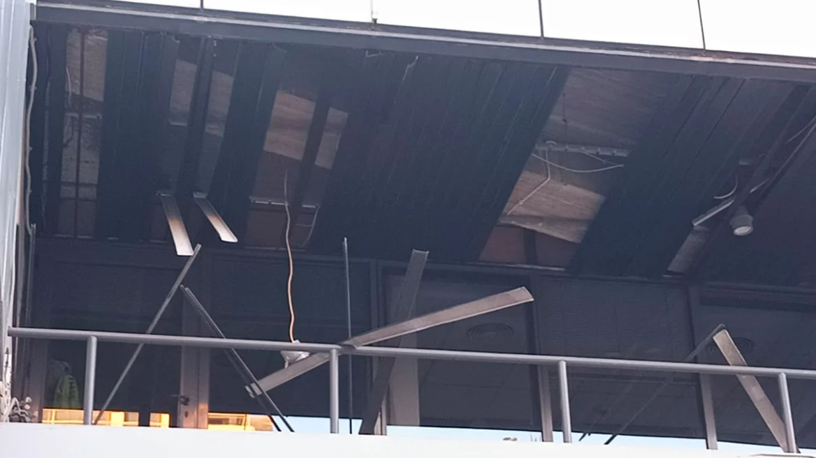 Publikohen pamjet nga shpërthimi i mbrëmshëm në Athinë, nuk raportohet për të lënduar (VIDEO)