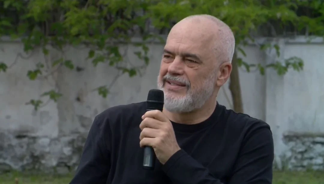 “Brenda 2030, pensioni 200 euro minimumi”/ Rama thirrje të punësuarve: Mos e hani karamelen e marrjes së rrogës në dorë