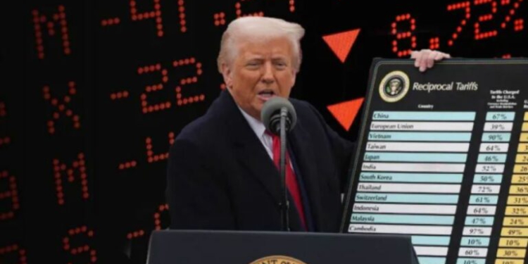 SHBA/ Trump kërcënon me veton mbi ligjin që kufizon kompetencat e tij mbi tarifat