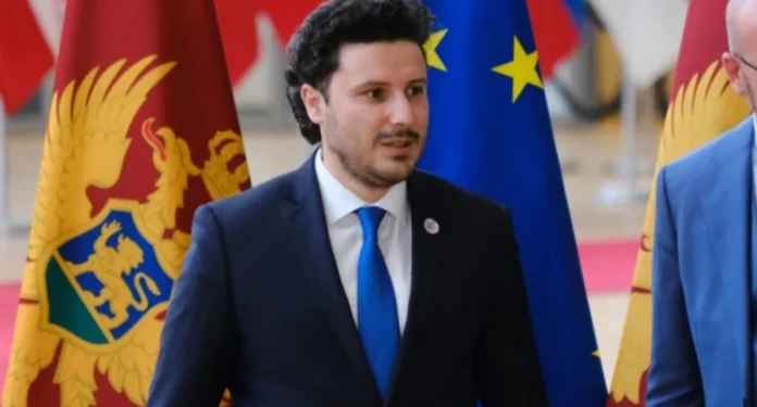 “Qeveria do të zhdukë shqiptarët”, Abazoviç për A2: Ja cilat do të jenë përpjekjet tona