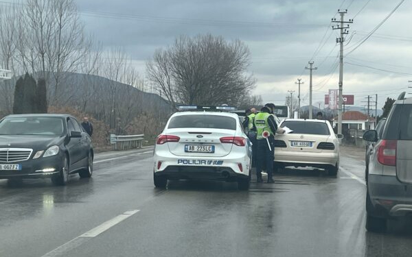 Përplasi për vdekje 55-vjeçarin/ Detaje nga aksidenti fatal në Durrës, 16 kishte marrë automjetin me qera nga kushëriri