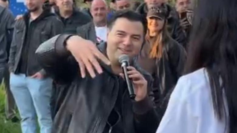 “Çfarë muzike dëgjon?”/ Basha batuta me të rinjtë: Kur jam në timon Unikatilin, ku të mbetën shokët