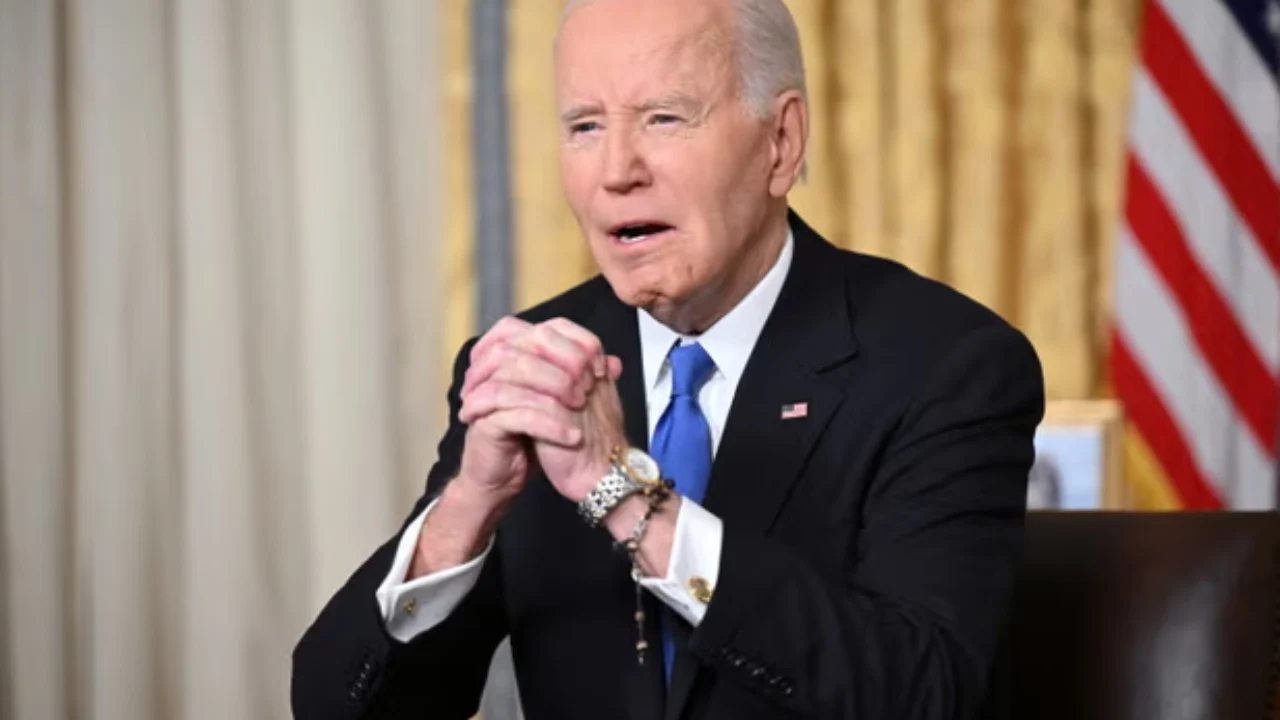 Biden mban fjalimin e parë pas largimit: Trump, në 100 ditë vetëm dëme e shkatërrim!