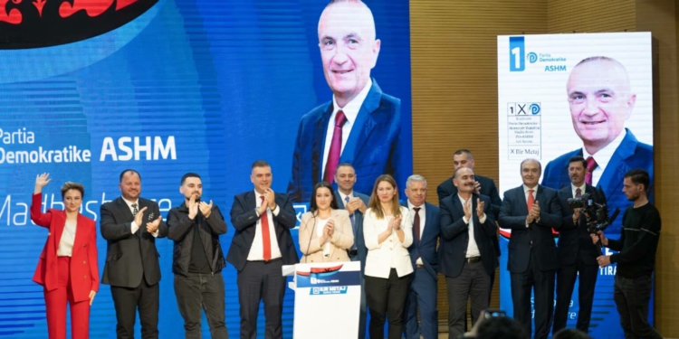 Prezantohet skuadra e PL, Blushi: Shëndetësia falas, mashtrim. Qytetarët sot paguajnë më shtrenjtë për kurim e ilaçe