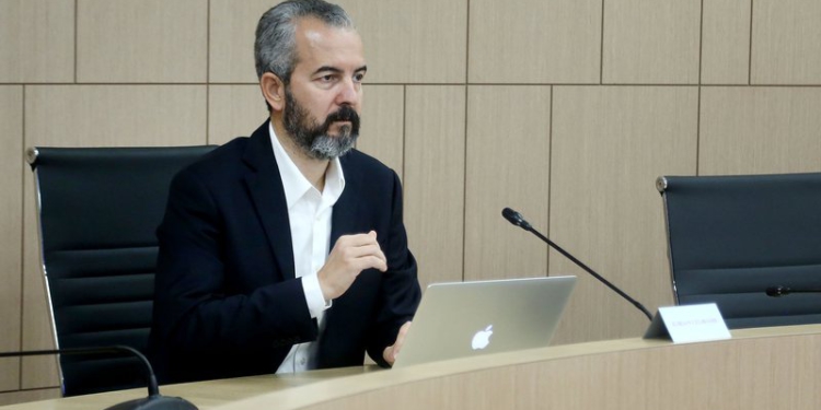 “9.2 milionë euro për postën DHL”, Celibashi: Fletët e votimit do të dërgohen në Diasporë deri më 17 prill