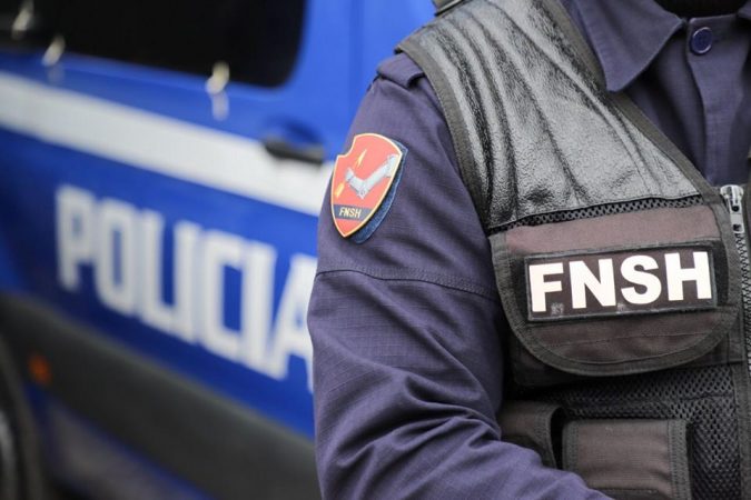FNSH e policia “zbarkojnë” në Vlorë! Detajet e para nga operacioni
