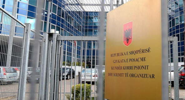Kodi i Sky ECC ishte në pronësi të vëllait të tij, GJKKO i revokon masën e sigurisë Kreshnik Farrukut