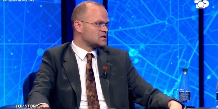 “Jam shpallur non grata”/ Kandidati i PD: Shkak ka qenë dokumentari i vrasjes së…