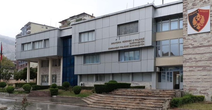 Sekretari i KZAZ në Dropull ankohet në Polici: Na ka humbur vula!