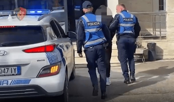 Kanosnin të miturën për publikimin e fotove kundrejt parave, arrestohen tre të rinj në Kamëz