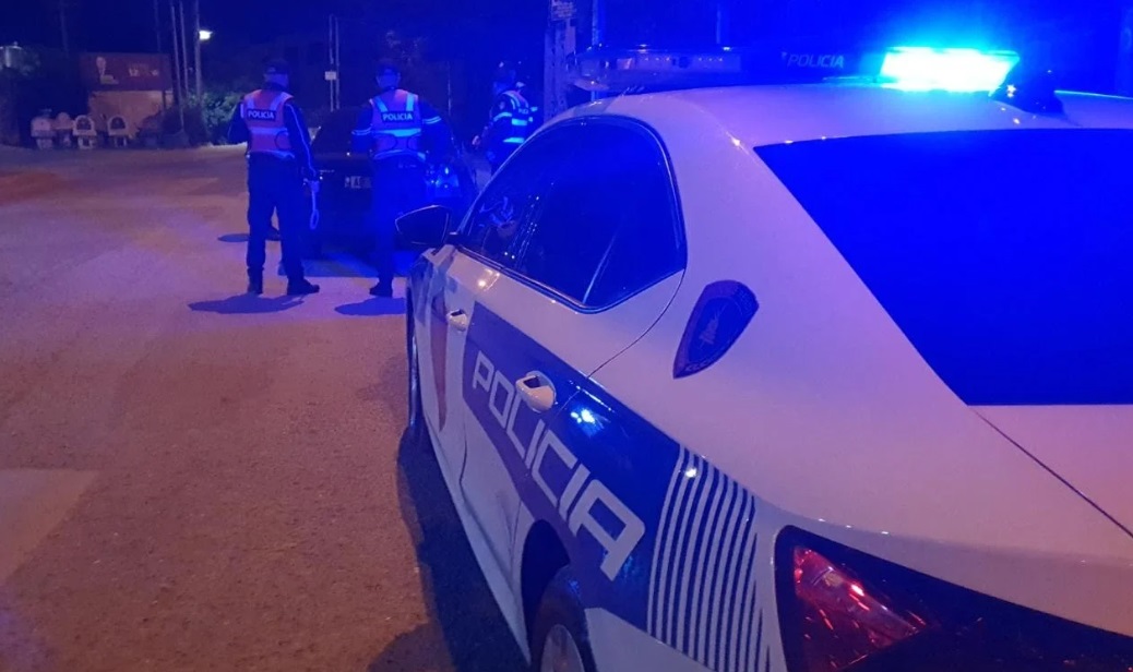 Vëllai qëlloi me armë vëllanë, policia e Divjakës: Konflikti për shkak të pronësisë, në kërkim autori