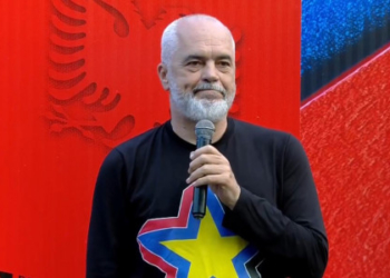 “Giro d’Italia vjen në Shqipëri”, Rama: 180 çiklistë profesionistë garojnë në rrugët tona
