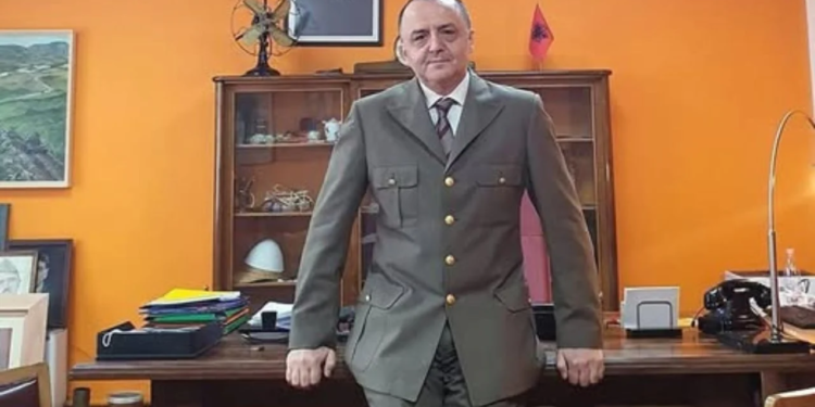 “Humbëm studiuesin e pasionuar”/ Spiropali: Lame i vuri dijet dhe talentin në shërbim të rrëfimit bukur të tharmit të pandryshueshëm të Shqipërisë