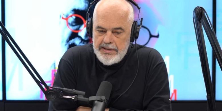 “Në 90′ shisja ndonjë pikturë, e blija biletë avioni”, Rama rrëfen historinë në Londër me shokun e tij