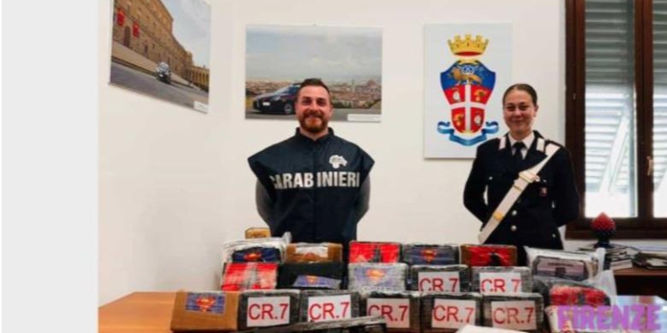 Shqiptari trafik kokaine në ‘emër’ të Cristiano Ronaldo, u kap me 21 kg drogë dhe depo armësh në Firence