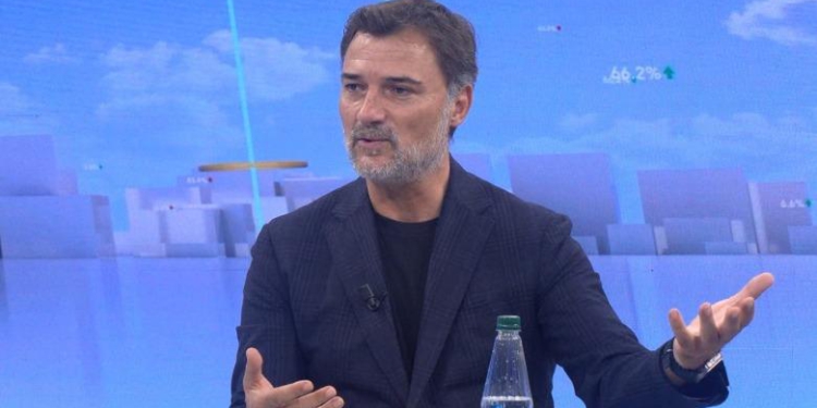 “Berisha nuk largohet nga PD edhe pse humbi”, Alibeaj: Vetëm ai s’ka moral që të ankohet për vjedhjen e votave
