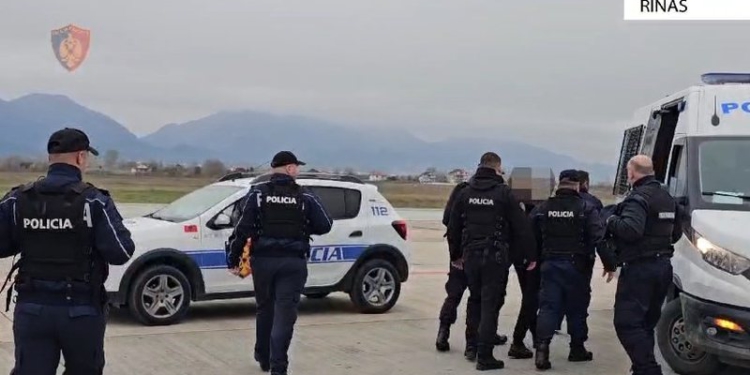 Grup kriminal dhe pengmarrje, ekstradohen nga Gjermania dhe Italia dy shqiptarë (EMRAT)