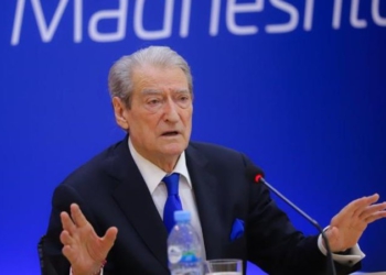 “Memorandumi i Kuçit”, reagon Berisha: Shqiptarët ia kanë prerë biletën, plane krejtësisht qesharake