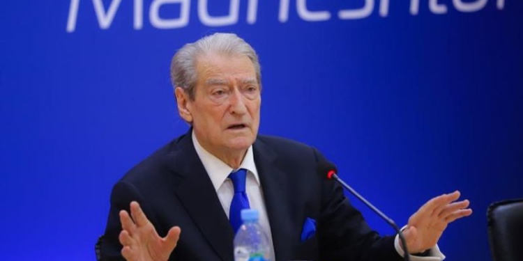 “Memorandumi i Kuçit”, reagon Berisha: Shqiptarët ia kanë prerë biletën, plane krejtësisht qesharake