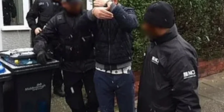 Shkodrani i dënuar në Itali me 13 akuza, gjen justifikimin gjenial për t’i shpëtuar ekstradimit nga Britania