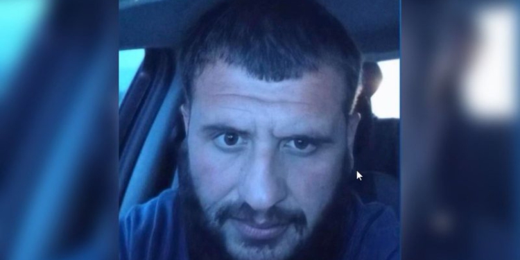 Motra e Rushit Sallahut i dhunoi prindërit, del fotoja e autorit të vrasjes në Has. U arrestua menjëherë pas ngjarjes