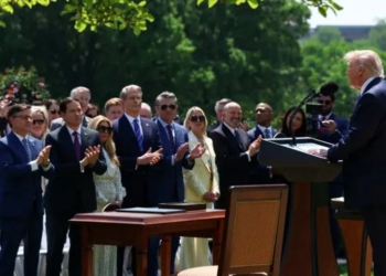 Trump emëron Waltz ambasador të SHBA-së në OKB, zbulon emrin e këshilltarit të sigurisë