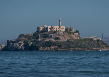 I mbyllur 60 vjet më parë, Trump urdhëron rihapjen e burgut të Alcatrazit: Do të strehojë kriminelët më të dhunshëm të Amerikës