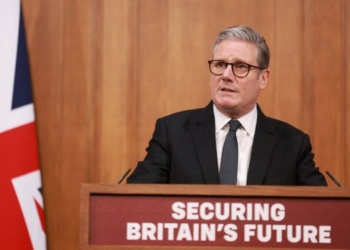 Starmer merr masa për ndalimin e kthimit të shqiptarëve të dëbuar në Britani