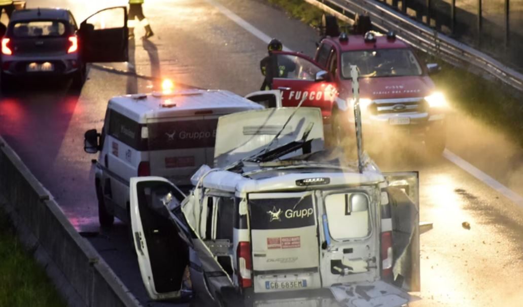 Grabitja spektakolare: Morën 3 milionë euro dhe dogjën autoblindat, 11 të arrestuar në Itali
