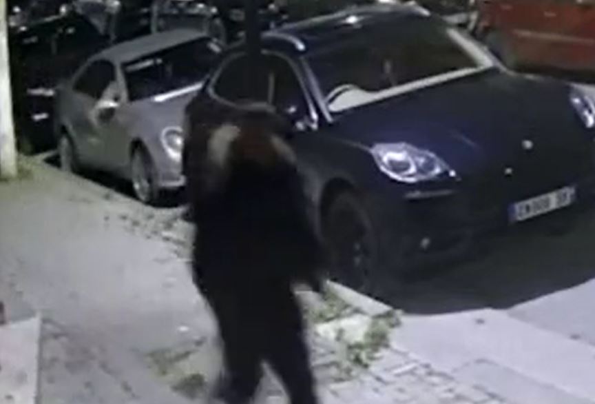 Krisma dhe njerëz që vrapojnë, publikohet VIDEO e atentatit në Durrës ku u vra Ermir Dedja