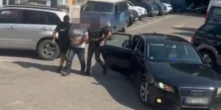 Prokuroria çon në gjyq Dritan Hoxhën, çfarë zbuluan hetimet për vrasjen e shqiptarit në Greqi