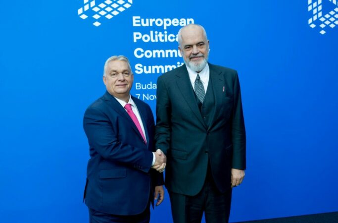 Viktor Orban uron Ramën për fitoren: Mezi pres t’ju shoh këtë të premte në Tiranë