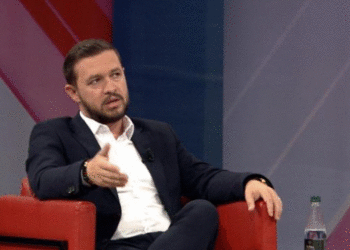 Për herë të parë në Kuvend, deputeti i PS Erion Malaj:  Nuk do jem zhurmues, politika ka nevojë për debat konstruktiv