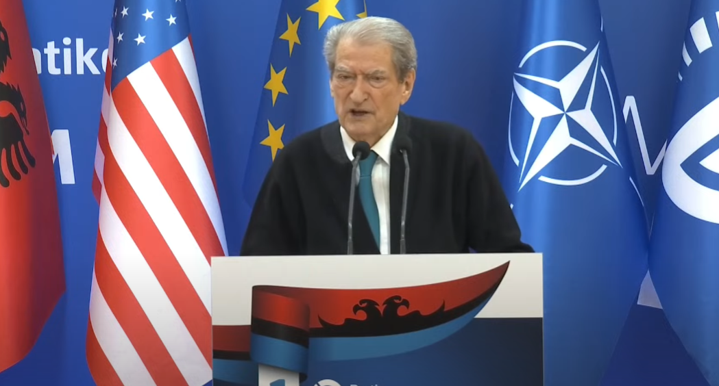 “Na i vodhën votat karteles e drogës”, Berisha thirrje Donald Trump: Grupet shqiptare shpalli organizata terroriste
