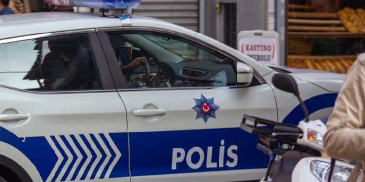 Aksion anti-opozitar në Turqi, “furi” arrestimesh ndaj zyrtarëve të opozitës