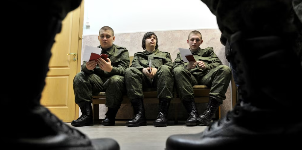 Nga Siberia në vijën e frontit: Rrëfimi i një të riu rus të rekrutuar padrejtësisht për luftë