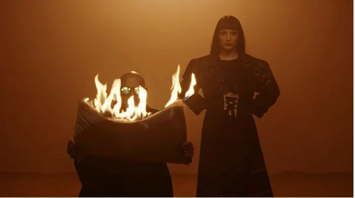 VIDEO / Rama uron Shqipërinë në Eurovision: Beatriçe dhe Kola, krenaria jonë sonte