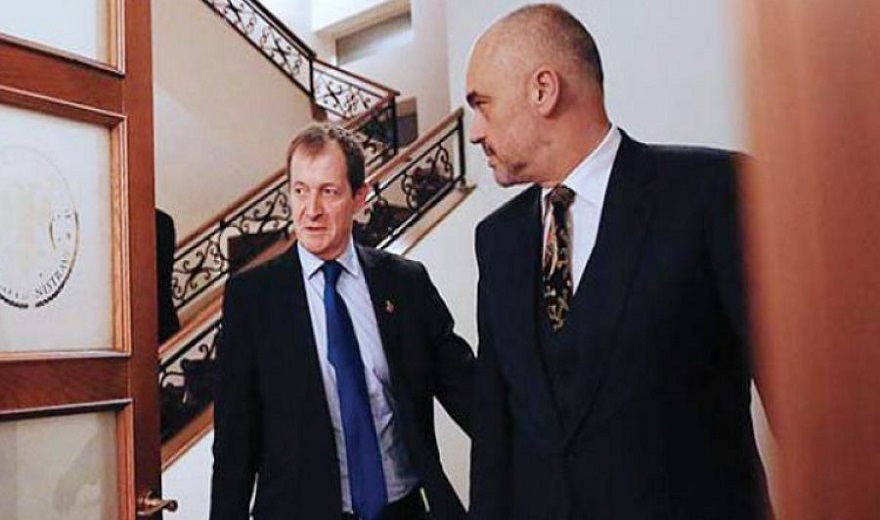“Skandaloze që Veliaj mbahet në burg pa akuzë”, ish-këshilltari i Tony Blair: SPAK duhet të lëvizë…