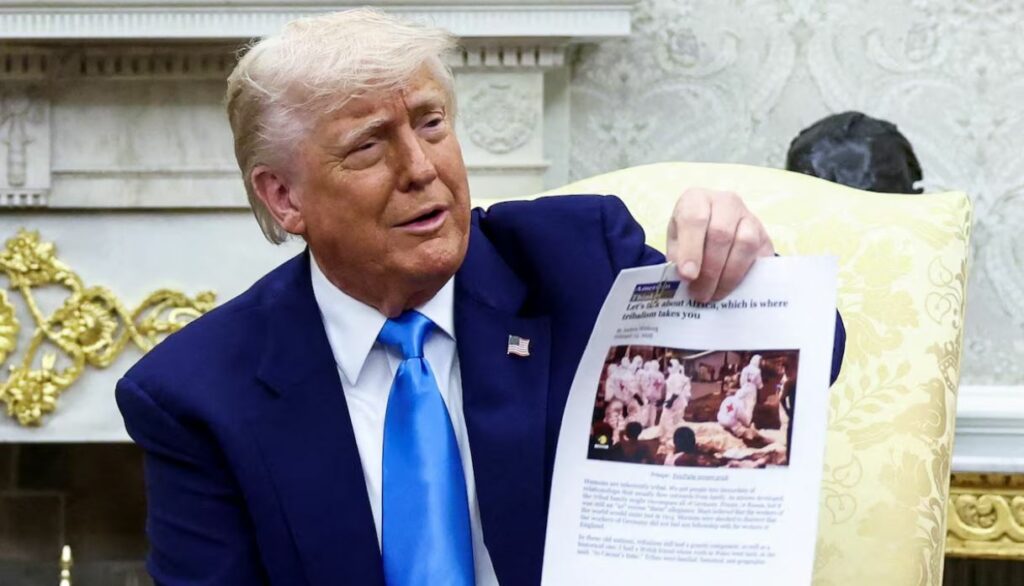 Vuri me “shpatulla pas muri” presidentin afrikano-jugor, por Trump gaboi me pamjet