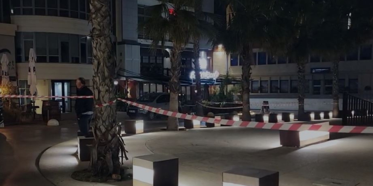 Gjendet një sasi eksplozivi në Durrës, policia rrethon zonën, priten forcat xheniere