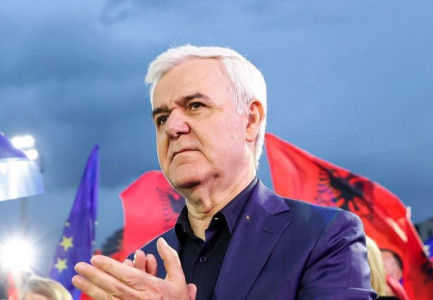 Fitoi mandatin në listë të hapur, reagon Fatmir Xhafaj: Ishte garë e vështirë dhe konkurruese!