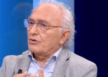 “Ulërinte dhe shkelmonte dyshemenë”, Frrok Çupi: Si Berisha na mori Partinë Demokratike