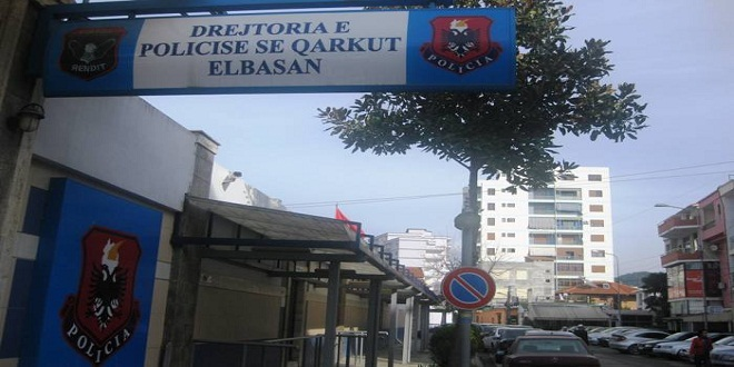 Bie zjarr në hotel, klientja 69 vjeçare tenton të dalë nga dhoma dhe…