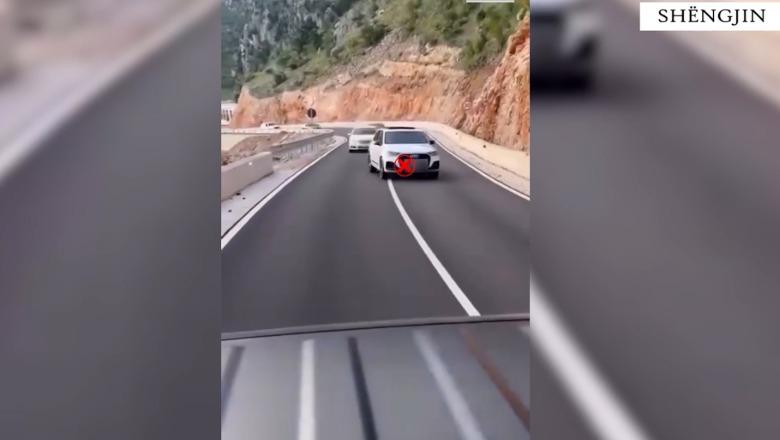 Kundravajtje në aksin Shëngjin-Velipojë, gjobitet drejtuesi i Audi-t! I zbriten edhe 10 pikë nga patenta