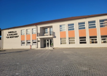 Sherr mes dy personave në qendrën e votimit në Fushë Milot, dyshohet për të shtëna me armë