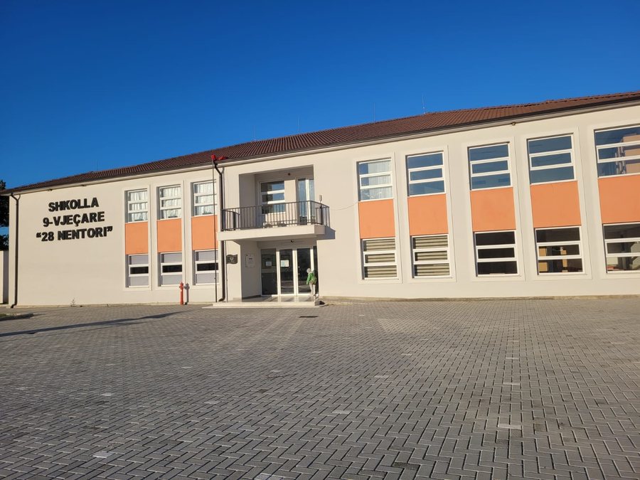 Sherr mes dy personave në qendrën e votimit në Fushë Milot, dyshohet për të shtëna me armë