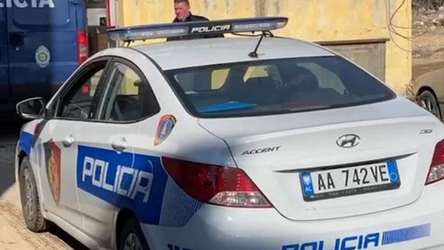 Detaje nga atentati ndaj 36-vjeçarit në Durrës, brenda mjetit ndodheshin edhe dy të mitur! Shënjestra i dhunoi babain autorit pak ditë më parë