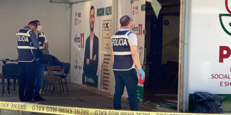 Përplasja me arma zjarri në zyrën elektorale në Ali Dem, arrestohet 24-vjeçari i shpallur në kërkim